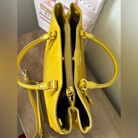 Prada Yellow Galleria Leather Tote with Strap - Picture 7 of 16
